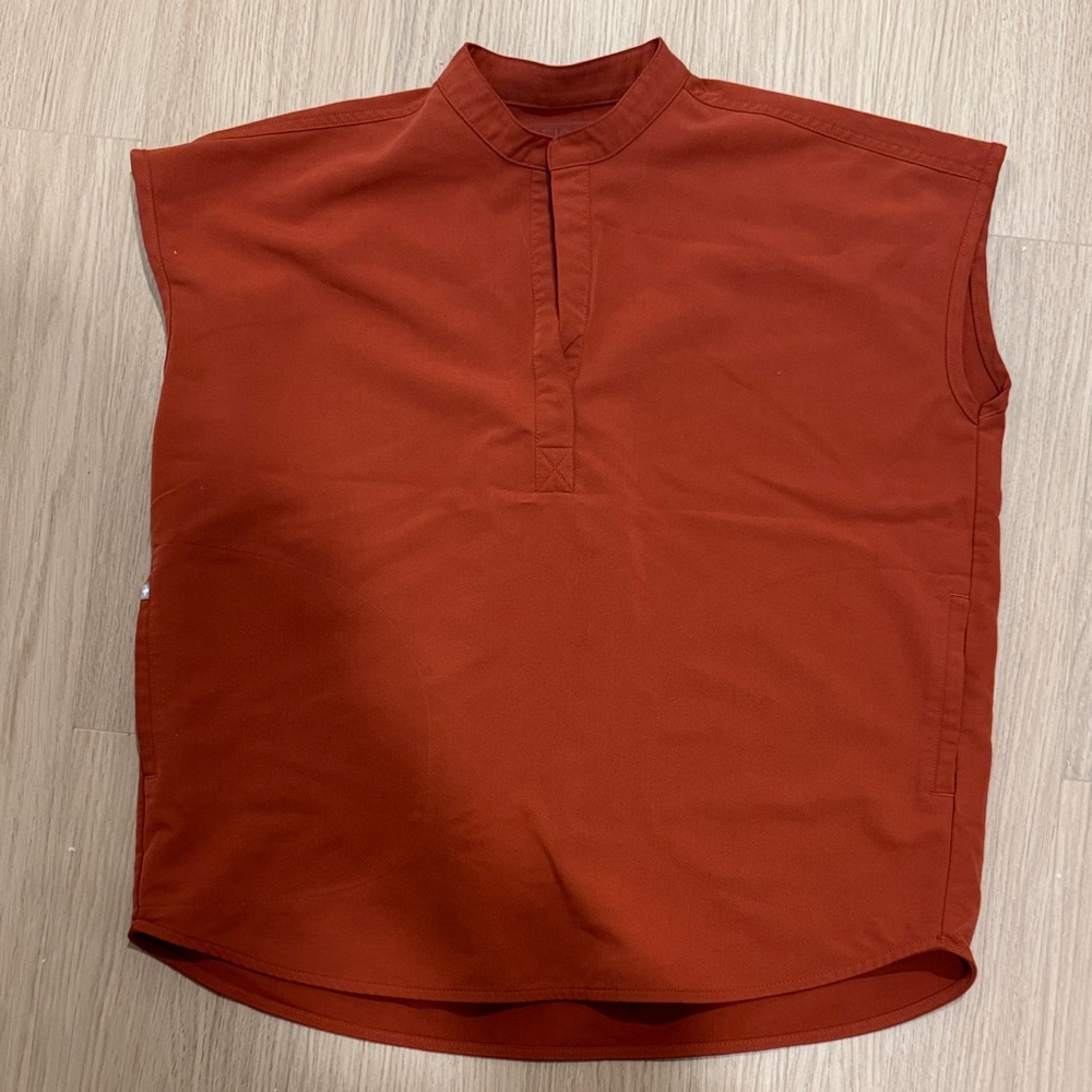 Figs Woman’s Scrub Top